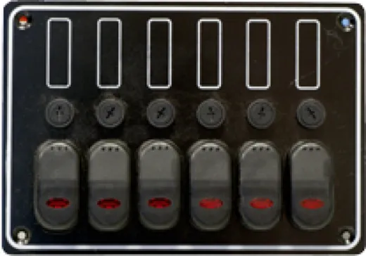 Aluminium Schalttafel, 12v, 6-Schalter, 15a Glassicherungen & Led-Indikator, Inkl. Labelsatz