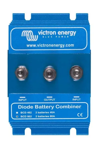 BCD 802 zwei Batterien 80A