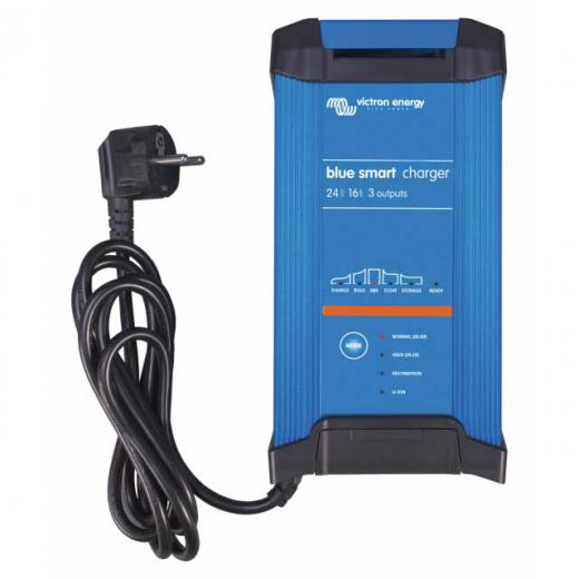 Blue Smart IP22 Charger 24/16(3) 230V C