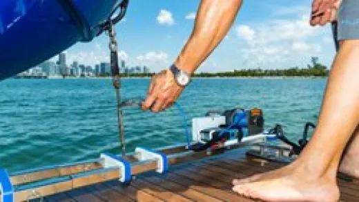 Hurley H3o+ Davit Mit Manueller Winde Schwarz