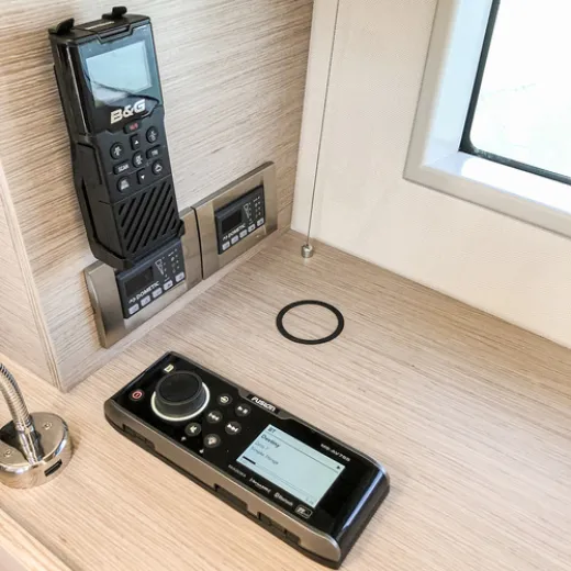 Scanstrut wasserdichte QI-Ladestation SC-CW-01F
