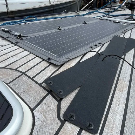 SunWare TX Rail 22052, 120 Wp navi