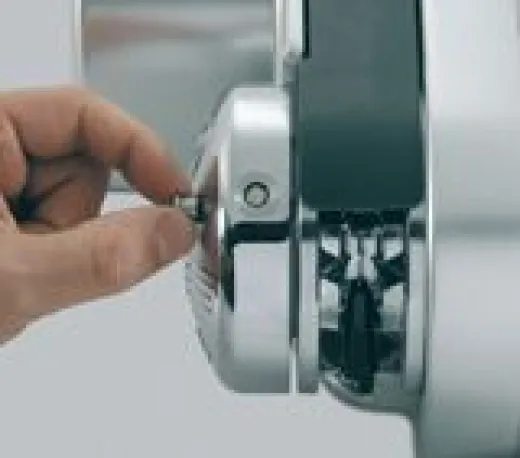 ULTRA GENIUS GP2 2000FF 800W 12V 8mm Kette