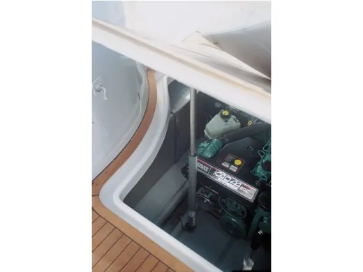 ULYSSES 3012 Hatchlifter - stroke 300mm - 12V