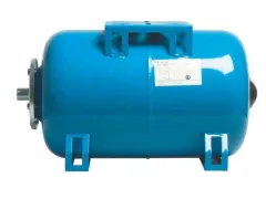 Expansionsbehälter mit Sockel und Montageplatte