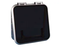 Gebo Flushline Fluchtluke R42 mit Aussteller (620 x 620)