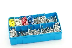 Sortiment Torpedo (Porzellan) und Glassicherungen